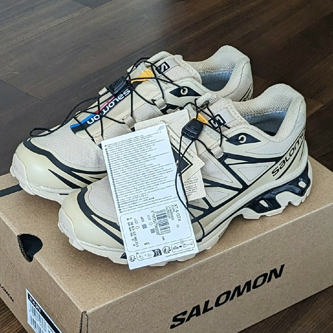 SALOMON(サロモン)のSALOMON XT-6  GTX  23.5cm Safari レディースの靴/シューズ(スニーカー)の商品写真