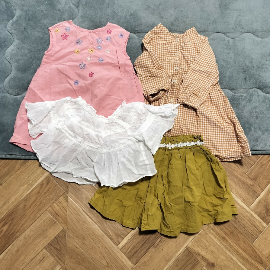 女の子　100サイズ　２３点 キッズ/ベビー/マタニティのキッズ服女の子用(90cm~)(Tシャツ/カットソー)の商品写真