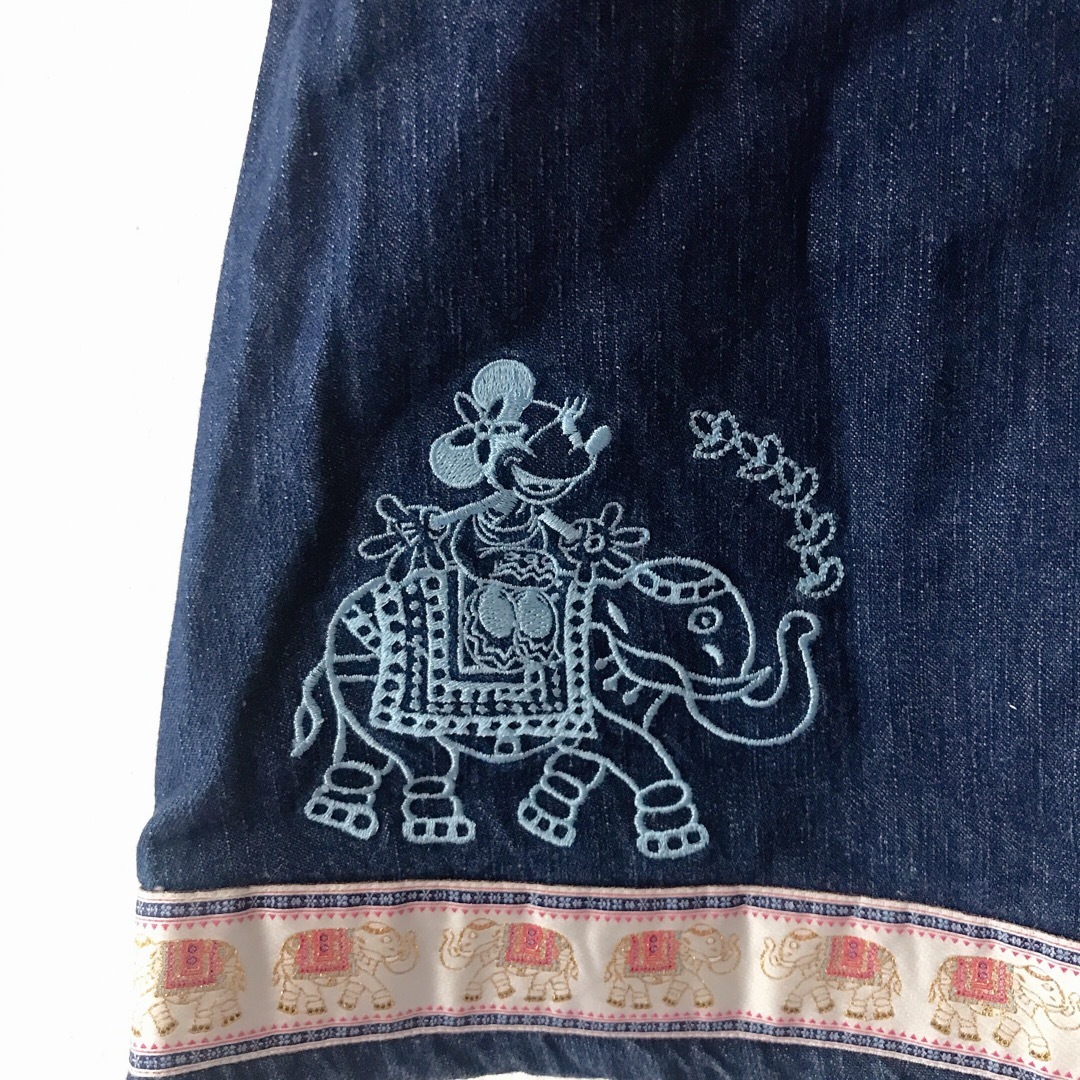 Disney(ディズニー)のDisney ミッキーマウス ミニー 刺繍 エスニック デニムスカート レディースのスカート(ひざ丈スカート)の商品写真