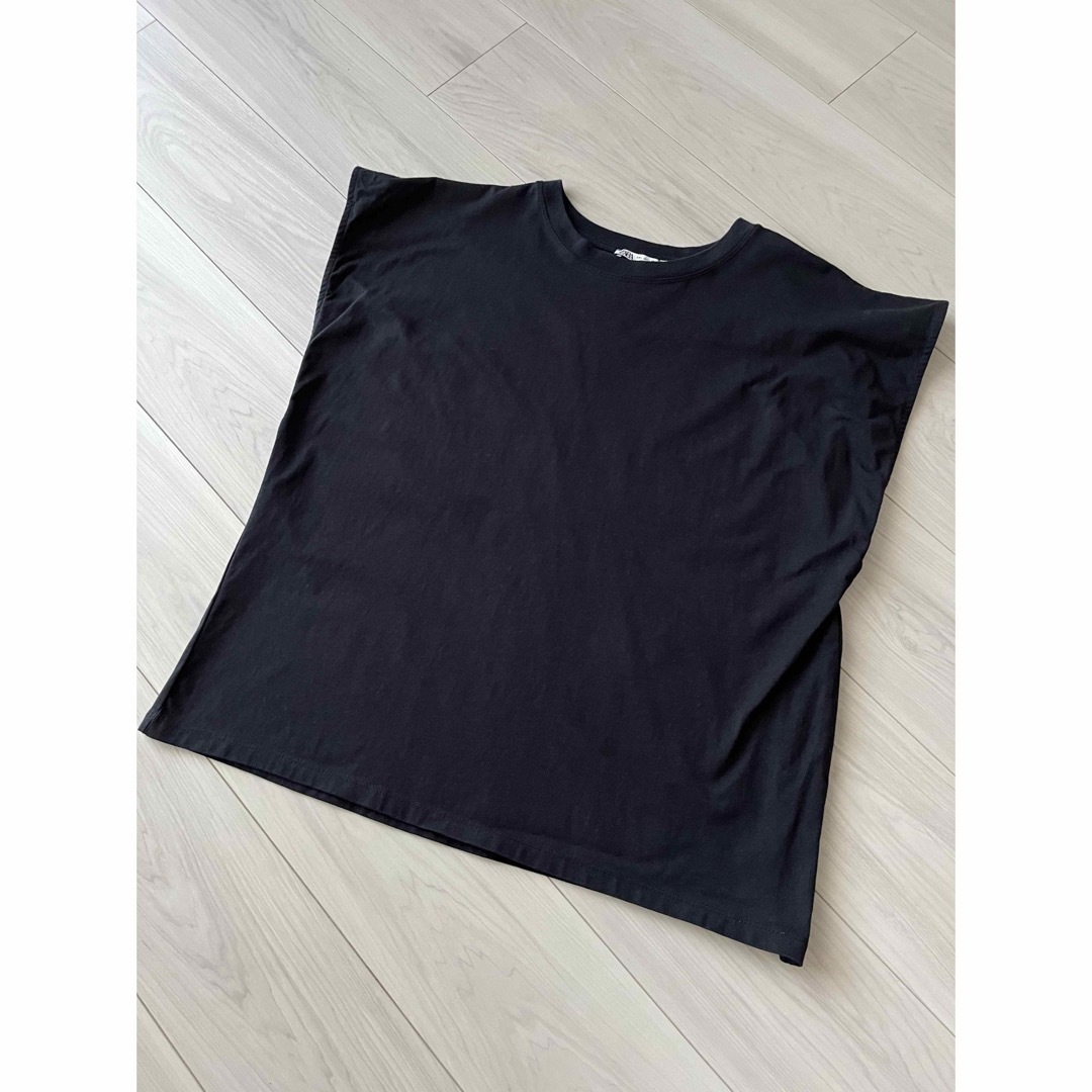 ZARA(ザラ)のZARA ビックサイズ ノースリーブ Tシャツ レディースのトップス(Tシャツ(半袖/袖なし))の商品写真