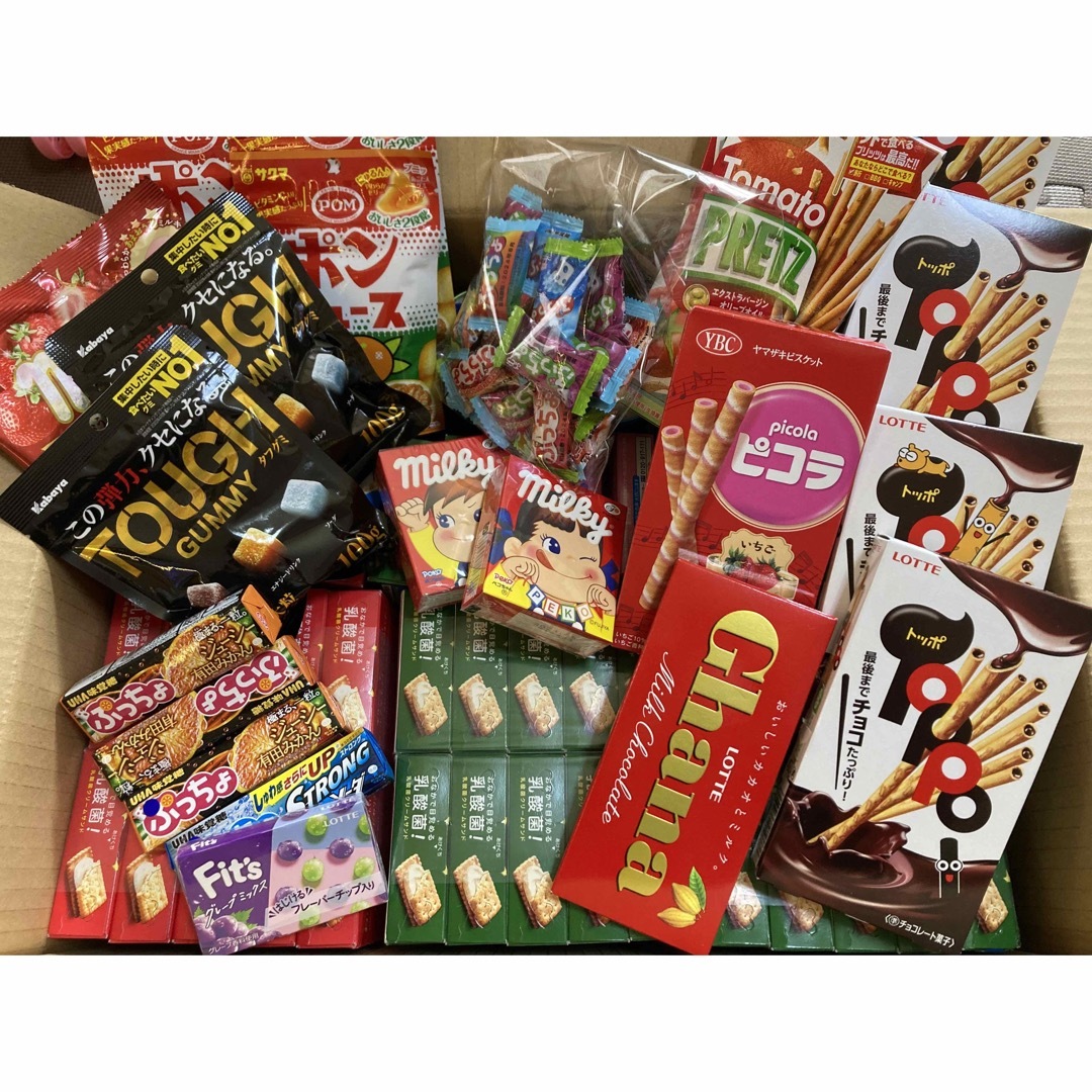 お菓子　詰め合わせ　まとめ売り 食品/飲料/酒の食品(菓子/デザート)の商品写真