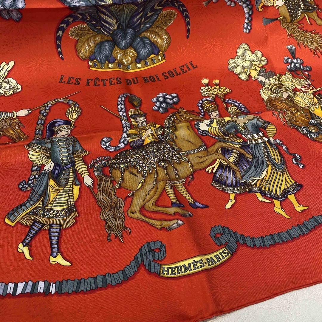 HERMES - 未使用品! ☆エルメス☆ カレ スカーフ 太陽王の祝典 HERMES - 未使用品! ☆エルメス☆ カレ スカーフ 太陽王の祝典
