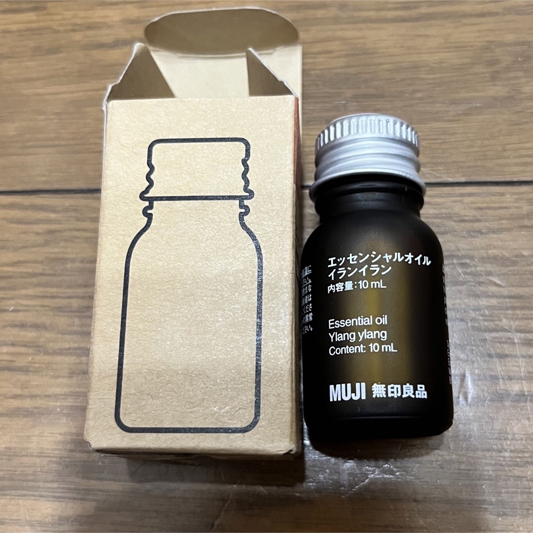 MUJI (無印良品)(ムジルシリョウヒン)の無印良品　エッセンシャルオイル　イランイラン インテリア/住まい/日用品のインテリア/住まい/日用品 その他(その他)の商品写真