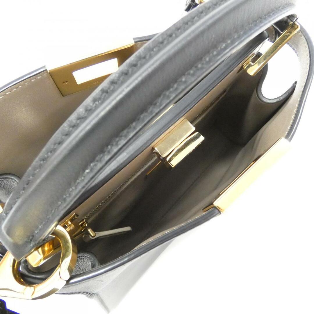FENDI(フェンディ)のフェンディ ピーカブー エッセンシャリー 8BN302 SMQ バッグ レディースのバッグ(ハンドバッグ)の商品写真
