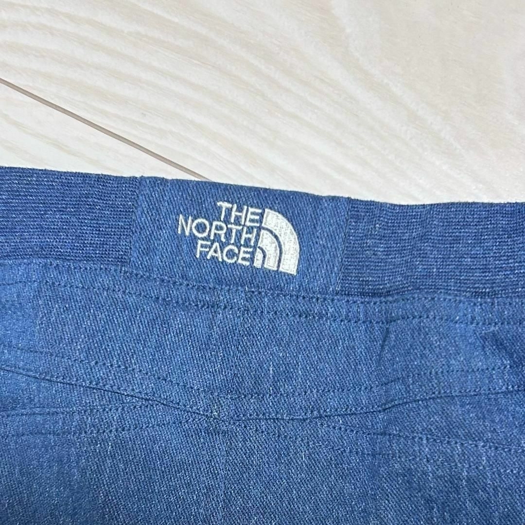 THE NORTH FACE(ザノースフェイス)のザ ノースフェイス　ストレッチデニムマウンテンパンツ　140　キッズ キッズ/ベビー/マタニティのキッズ服男の子用(90cm~)(パンツ/スパッツ)の商品写真