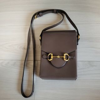 Gucci - 【美品】GUCCI シェリーライン ビー クリスタル バングルの 