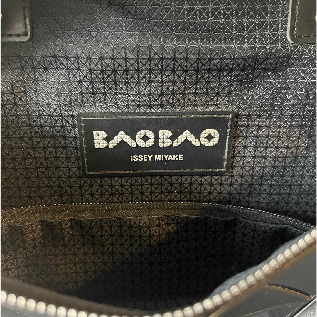 BaoBaoIsseyMiyake(バオバオイッセイミヤケ)のBAO BAO ISSEY MIYAKE FLAT PACK マットブラック レディースのバッグ(リュック/バックパック)の商品写真