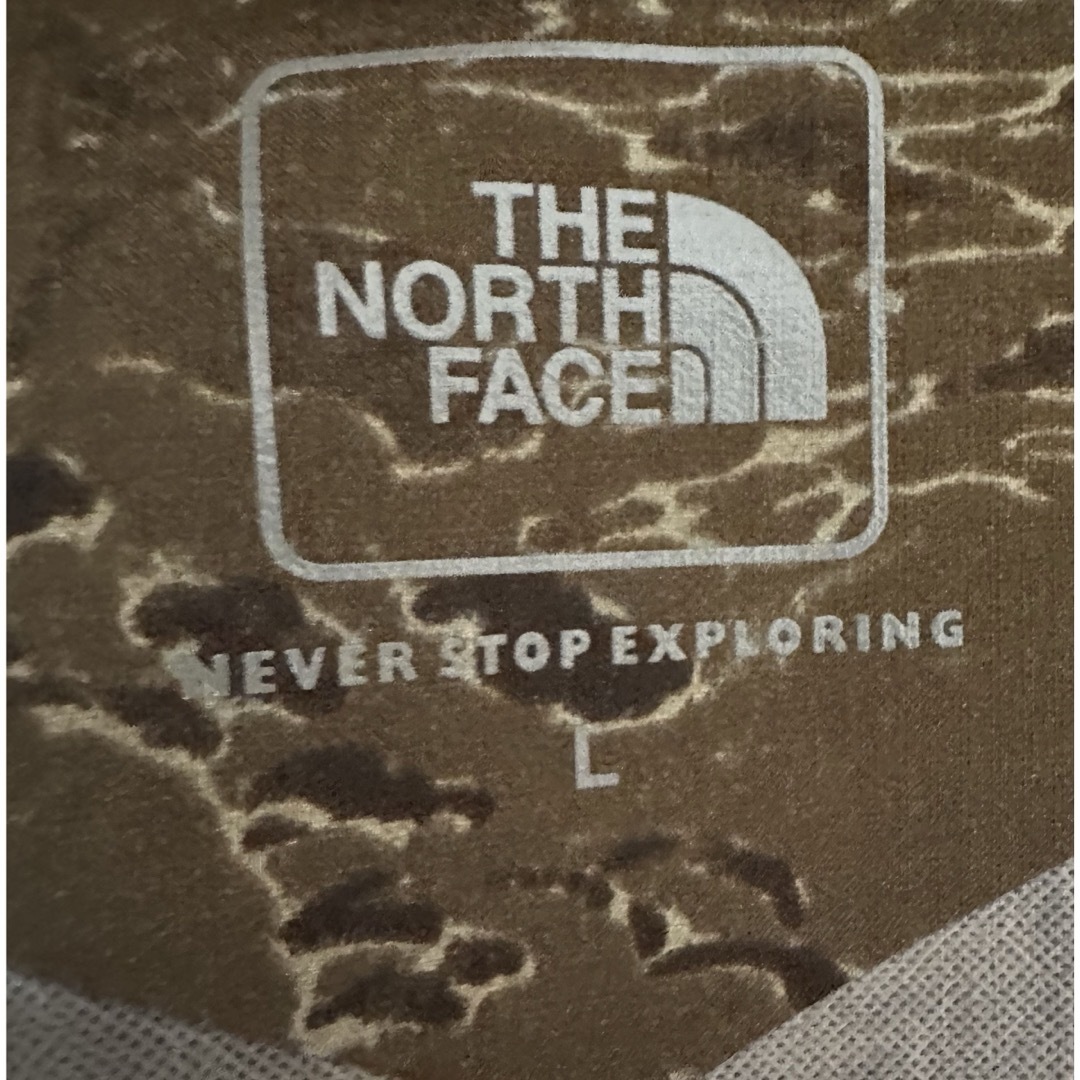 THE NORTH FACE(ザノースフェイス)のTHE NORTH FACE ベンチャージャケット カモフラ 迷彩柄 メンズのジャケット/アウター(マウンテンパーカー)の商品写真