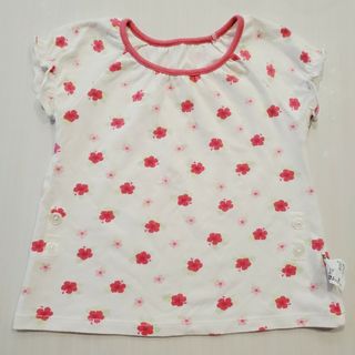 ユニクロ(UNIQLO)のユニクロ　半袖パジャマ　花柄Tシャツ　カットソー　夏服　女の子(Ｔシャツ)