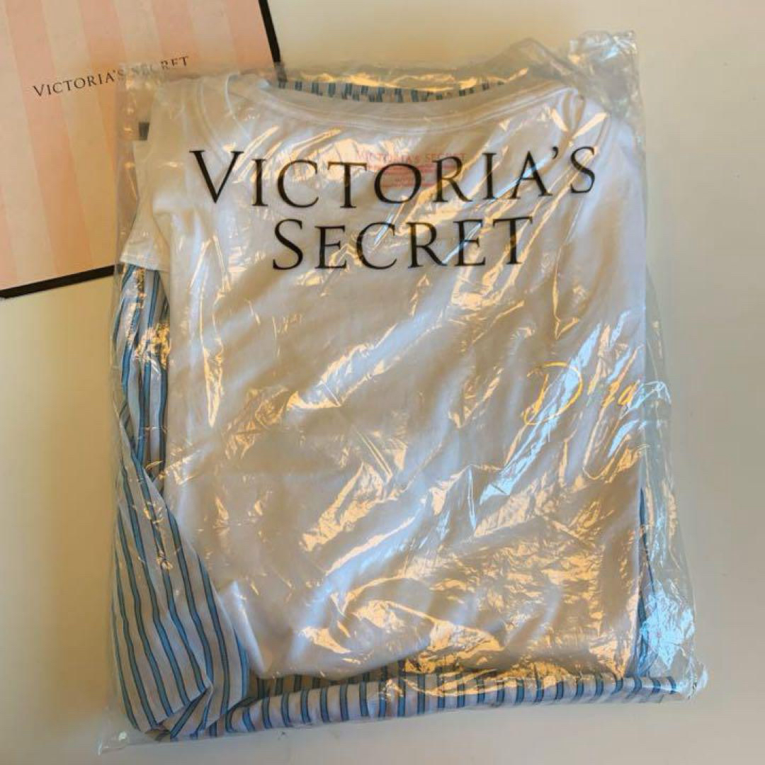 Victoria's Secret(ヴィクトリアズシークレット)の【新品】VS コットン Tシャツ パジャマ ブルー M.R レディースのルームウェア/パジャマ(パジャマ)の商品写真