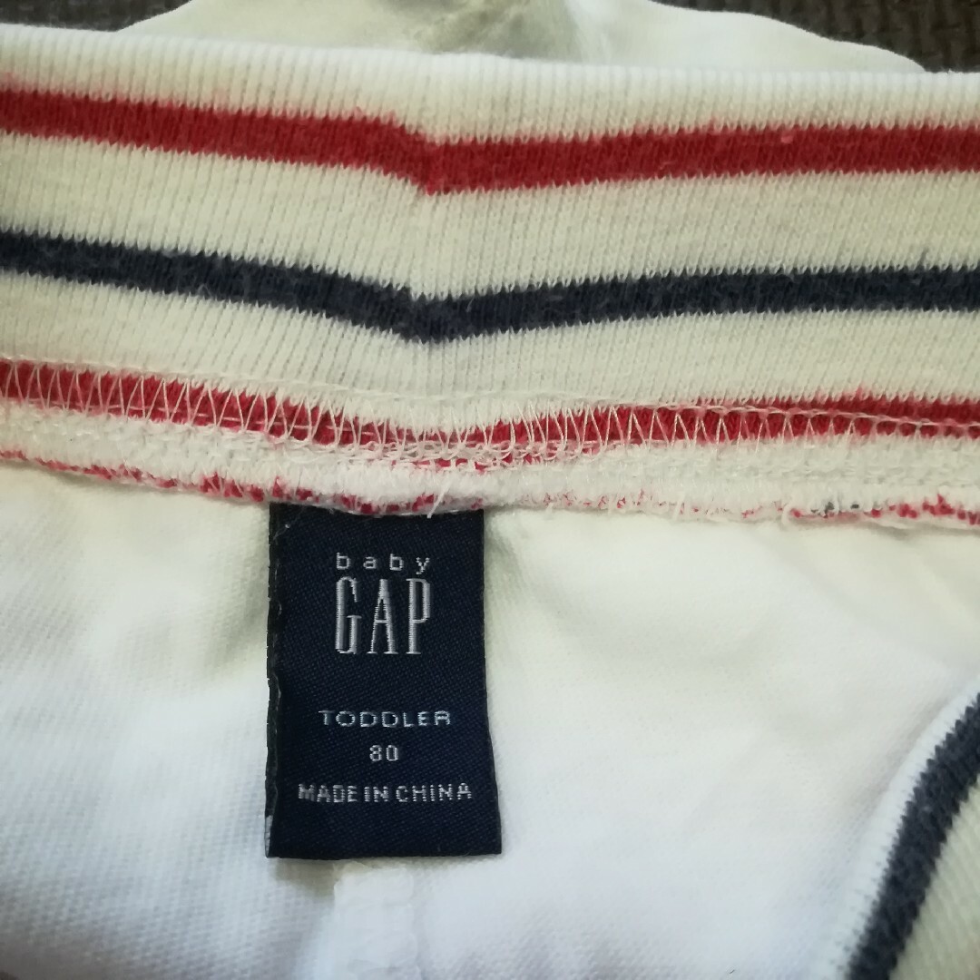 babyGAP(ベビーギャップ)のbabyGAP　スカートインショートパンツ　80 キッズ/ベビー/マタニティのベビー服(~85cm)(パンツ)の商品写真
