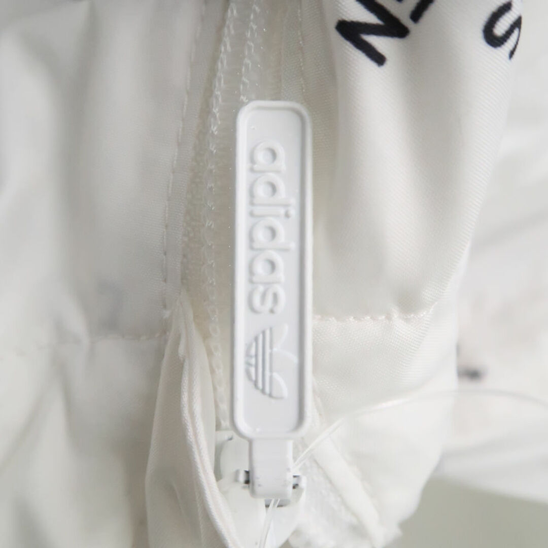 adidas(アディダス)の美品 adidas アディダス BQ2057 トレフォイル AOP ウィンドブレーカー ナイロンジャケット M ポリエステル100% パーカー ジャンパー ブルゾン トップス AU2498A70  レディースのジャケット/アウター(ロングコート)の商品写真