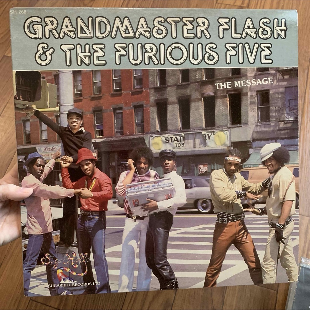 Grandmaster Flash & The Furious Five  エンタメ/ホビーのCD(ヒップホップ/ラップ)の商品写真