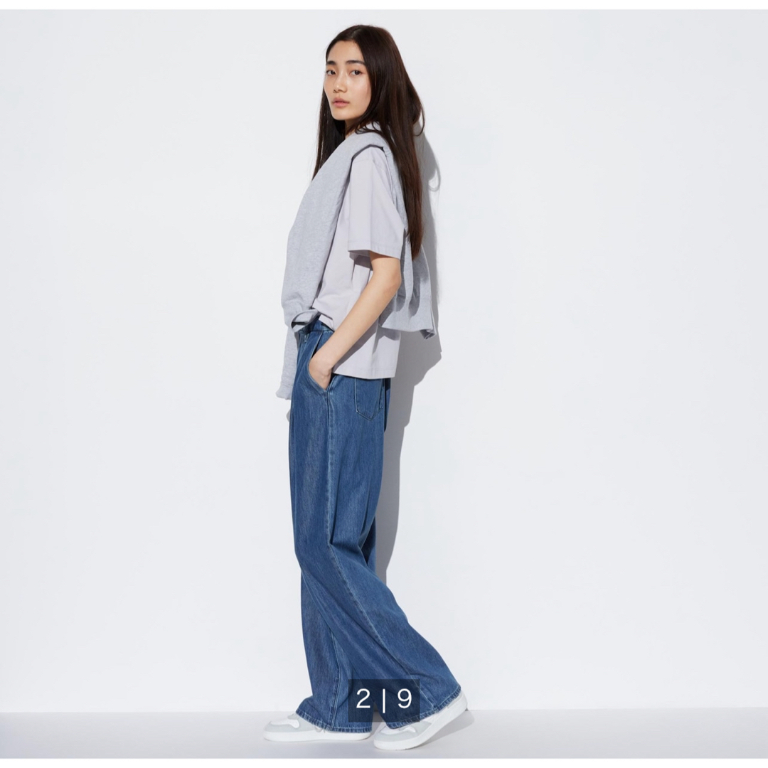 UNIQLO(ユニクロ)の大人気 ドレープデニムタックパンツ レディースのパンツ(デニム/ジーンズ)の商品写真