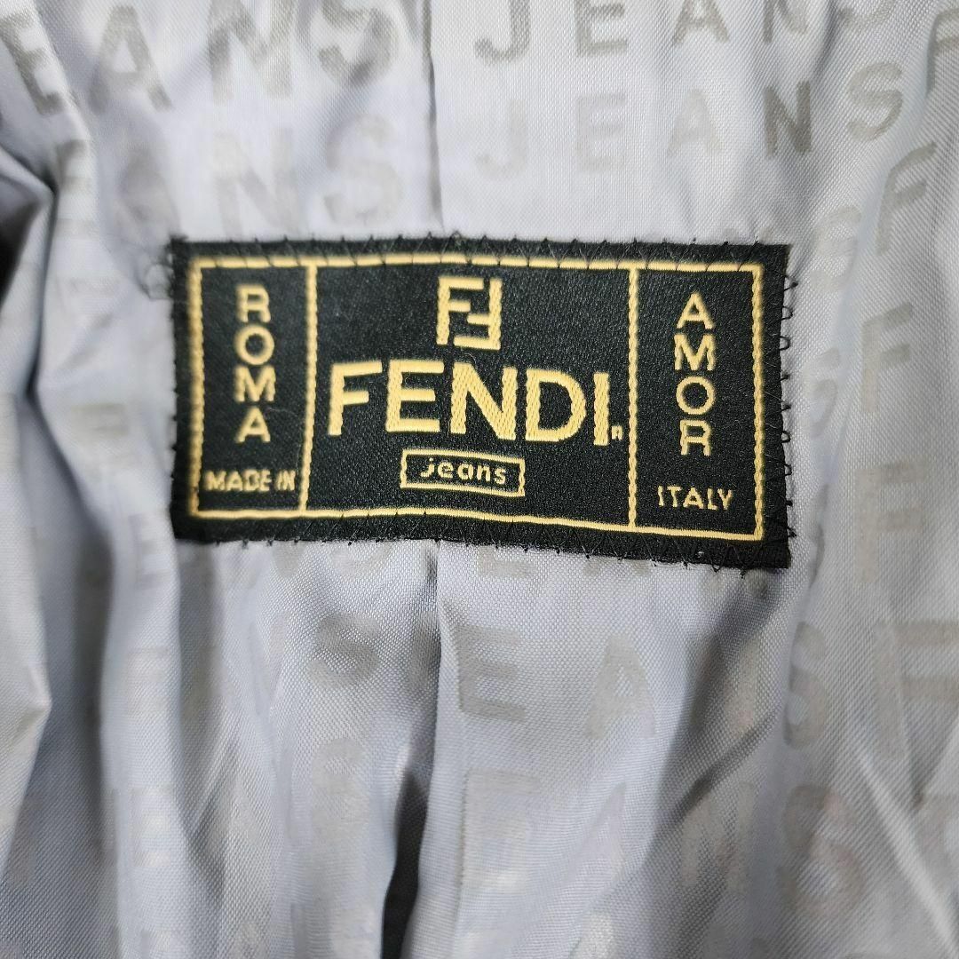 FENDI(フェンディ)の【 美品 】 フェンディ　ロングコート　裏地総柄　グレー　大きいサイズ レディースのジャケット/アウター(ロングコート)の商品写真