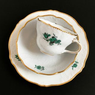 マイセン(MEISSEN)のマイセン 金彩 花文 ワトーグリーン ノイマルセイユレリーフ コーヒートリオ ①(食器)