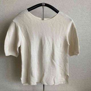 ユニクロ(UNIQLO)のUNIQLO 半袖トップス　S ベージュ(カットソー(半袖/袖なし))