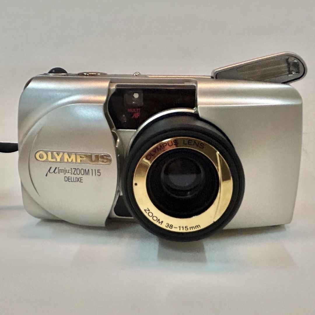 OLYMPUS(オリンパス)の美品オリンパス μ ZOOM 115 DELUXE コンパクトフィルムカメラ スマホ/家電/カメラのカメラ(フィルムカメラ)の商品写真