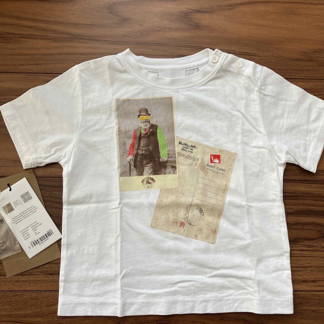 BURBERRY(バーバリー)のバーバリー　半袖　Tシャツ　ハガキ キッズ/ベビー/マタニティのキッズ服男の子用(90cm~)(Tシャツ/カットソー)の商品写真