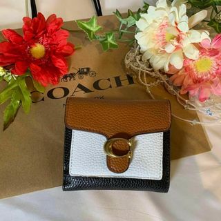 COACH コーチ 二つ折り財布 ベージュ ホワイト ブラック(財布)