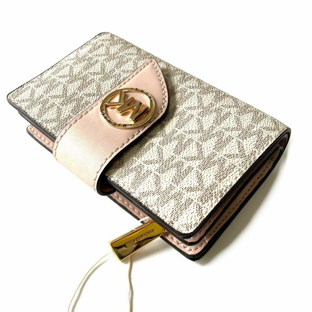 Michael Kors(マイケルコース)のマイケルコース タブ ウォレット ミディアム  MKシグネチャー  二つ折 人気 レディースのファッション小物(財布)の商品写真