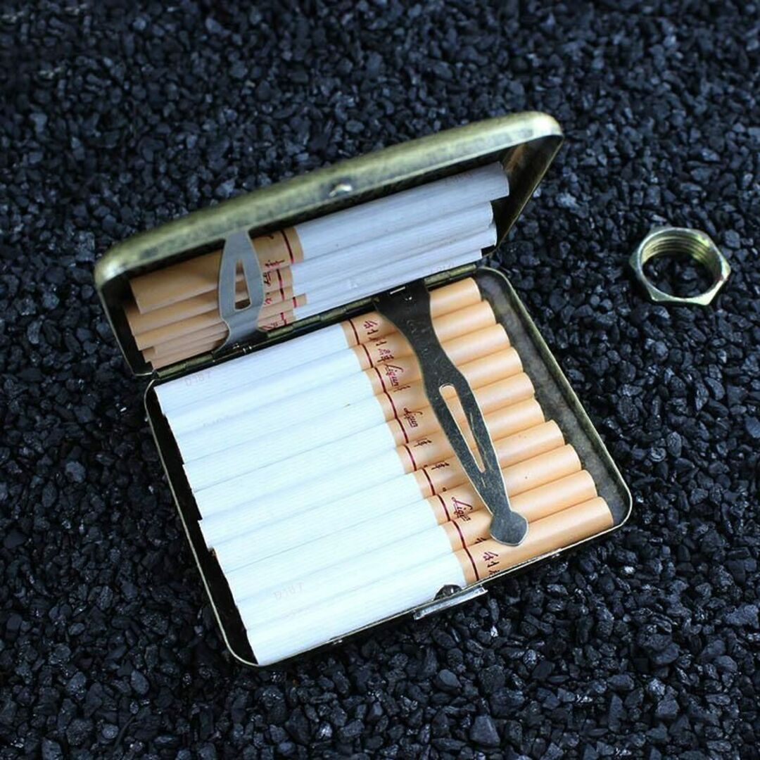 シガレットケース タバコケースメタルたばこアンティーク ワンタッチ式JackK メンズのファッション小物(タバコグッズ)の商品写真