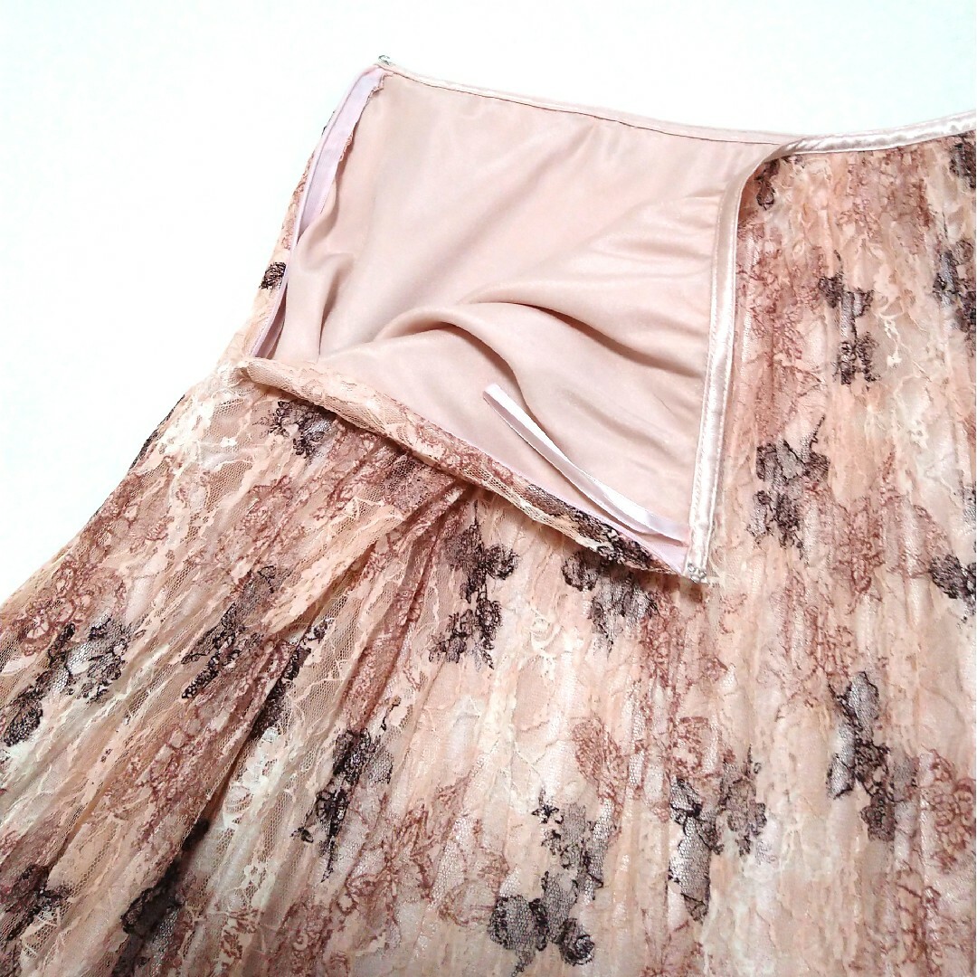 ベルメゾン(ベルメゾン)のベルメゾン　千趣会　ピンク　レース　花柄　スカート　 ふんわりプリーツ　M　春 レディースのスカート(ひざ丈スカート)の商品写真