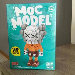 【新品】kaws ナノブロック　LEGO (キャラクターグッズ)