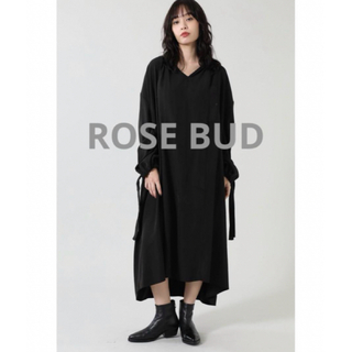 ローズバッド(ROSE BUD)の美品 ROSE BUD ボリュームシルエットワンピース ブラック(ロングワンピース/マキシワンピース)