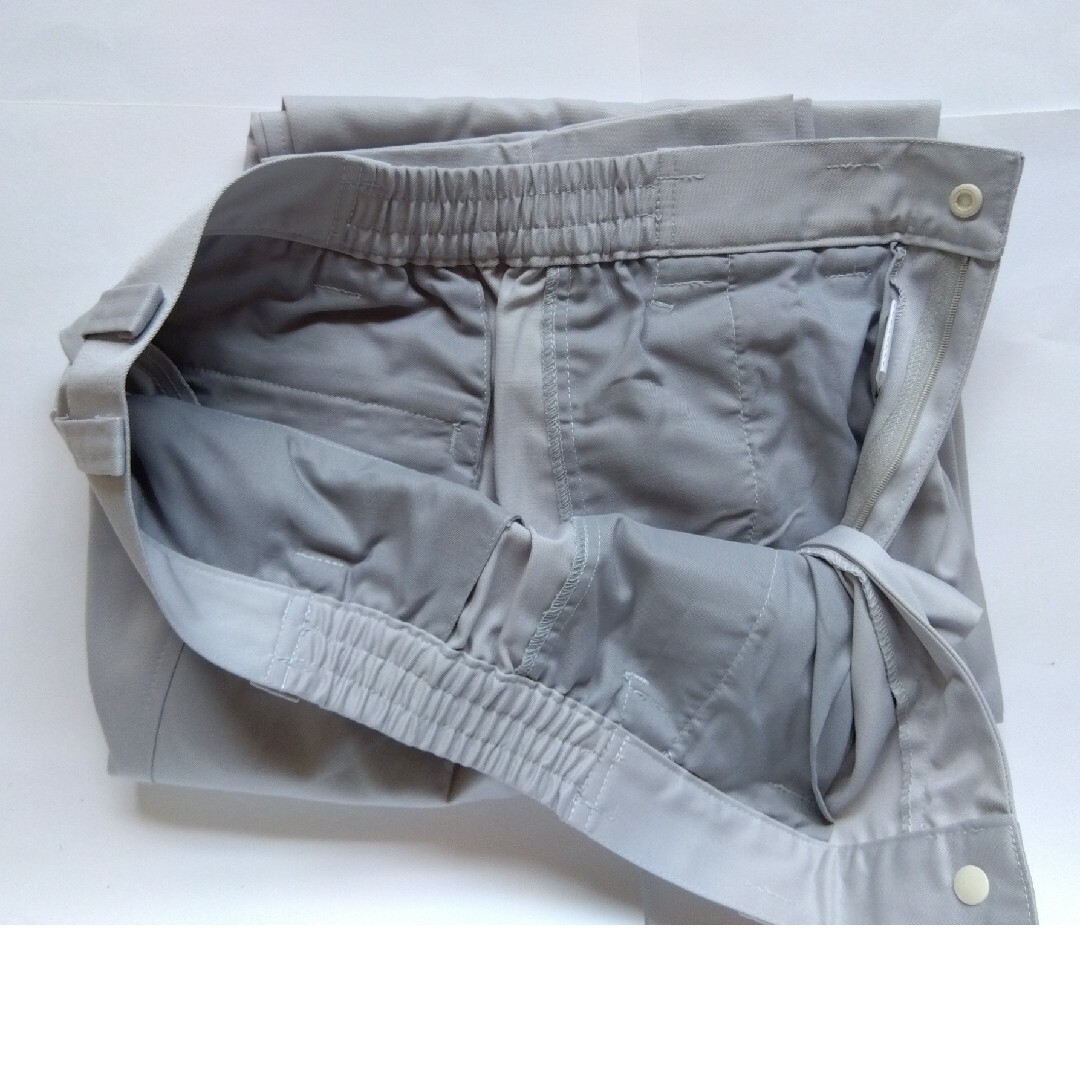 ミドリ安全(ミドリアンゼン)のミドリ安全　作業ズボン2枚セット　Ｌサイズ　作業服　スラックス メンズのパンツ(ワークパンツ/カーゴパンツ)の商品写真