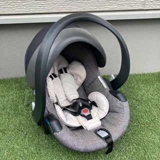 ストッケ(Stokke)のストッケ　イージーゴー　X1　by　ビーセーフ　ISOFIX対応　ブラックメラー(自動車用チャイルドシート本体)