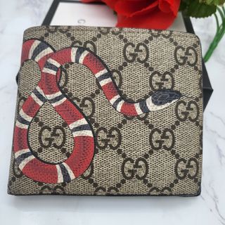 グッチ(Gucci)の【極美品】 GUCCI グッチ 2つ折り財布 財布 スネーク 蛇(折り財布)