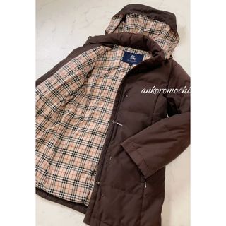 バーバリー(BURBERRY)の高級【天然羽毛★ダウンコート】BURBERRY、バーバリーロンドン、人気コート(ダウンコート)