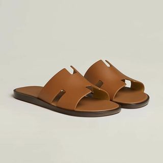 エルメス(HERMES)のエルメス レザーサンダル イズミール IZMIR ゴールド 41.5 新品(サンダル)