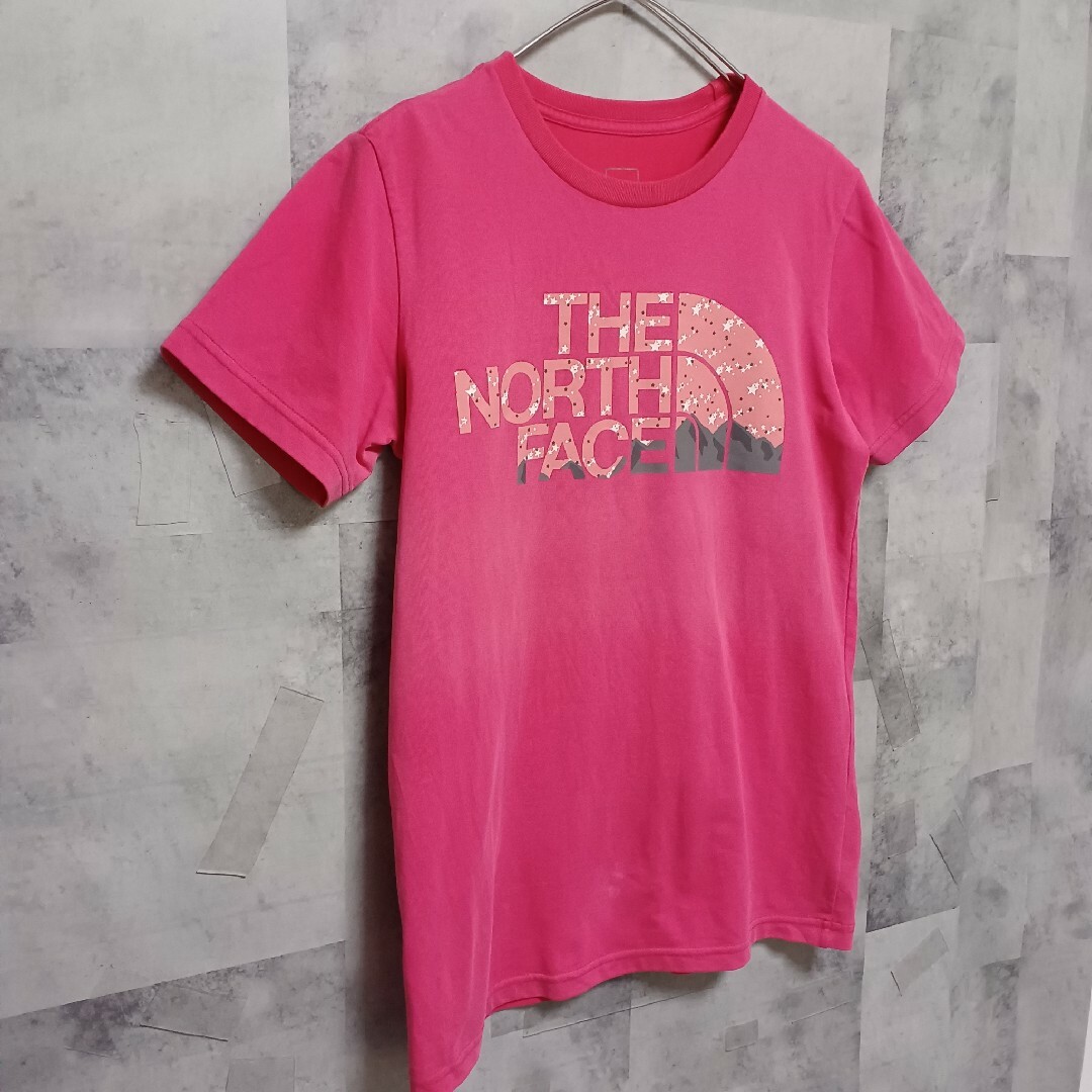 THE NORTH FACE(ザノースフェイス)のTHE NORTH FACE ザノースフェイス レディース Tシャツ M ピンク レディースのトップス(Tシャツ(半袖/袖なし))の商品写真