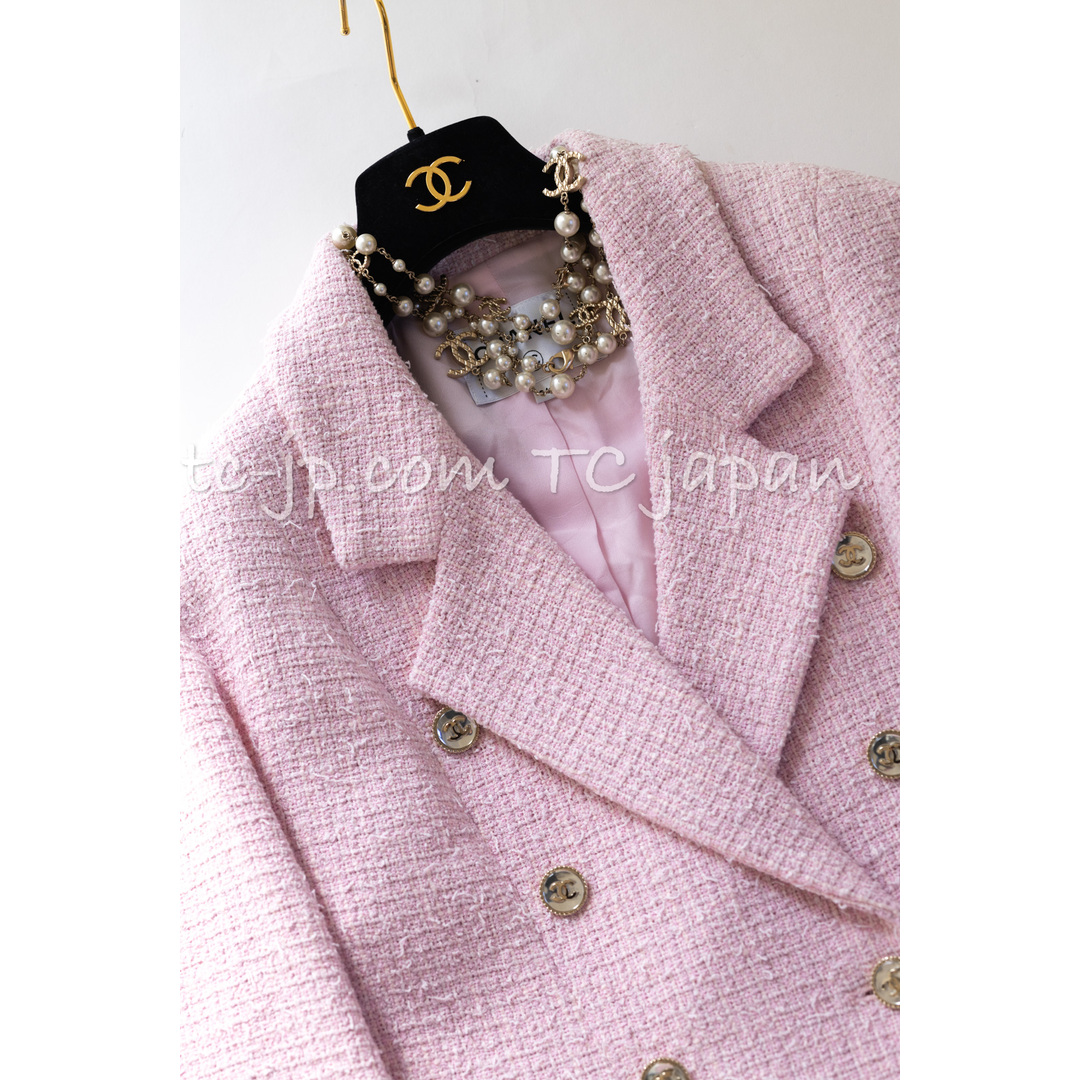 CHANEL - シャネル ジャケット CHANEL ライト ピンク ココボタン CHANEL - シャネル ジャケット CHANEL ライト ピンク ココボタン
