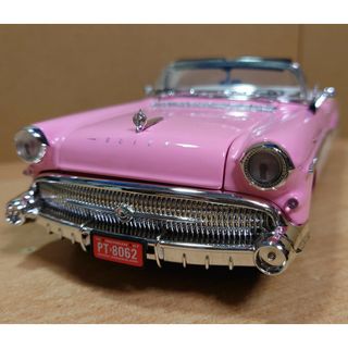 1/18 ビュイック ロードマスター 1957 ピンク MOTORMAX製(ミニカー)