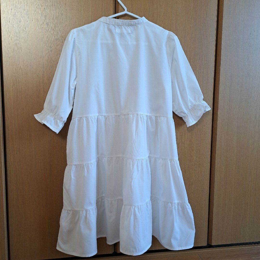 WEGO(ウィゴー)のWEGO ウィゴー　チュニックブラウス　ホワイトシャツ　美品　レディース　白服 レディースのトップス(シャツ/ブラウス(半袖/袖なし))の商品写真