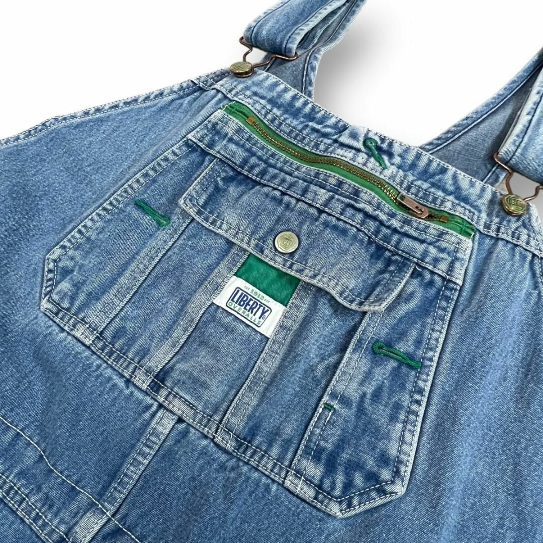 LIBERTY.(リバティ)の希少サイズ　LIBERTY　デニムオーバーオール　古着　ライトブルー　W48 メンズのパンツ(その他)の商品写真