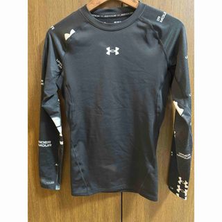 アンダーアーマー(UNDER ARMOUR)のアンダーアーマー　アンダーシャツ　メンズM(トレーニング用品)