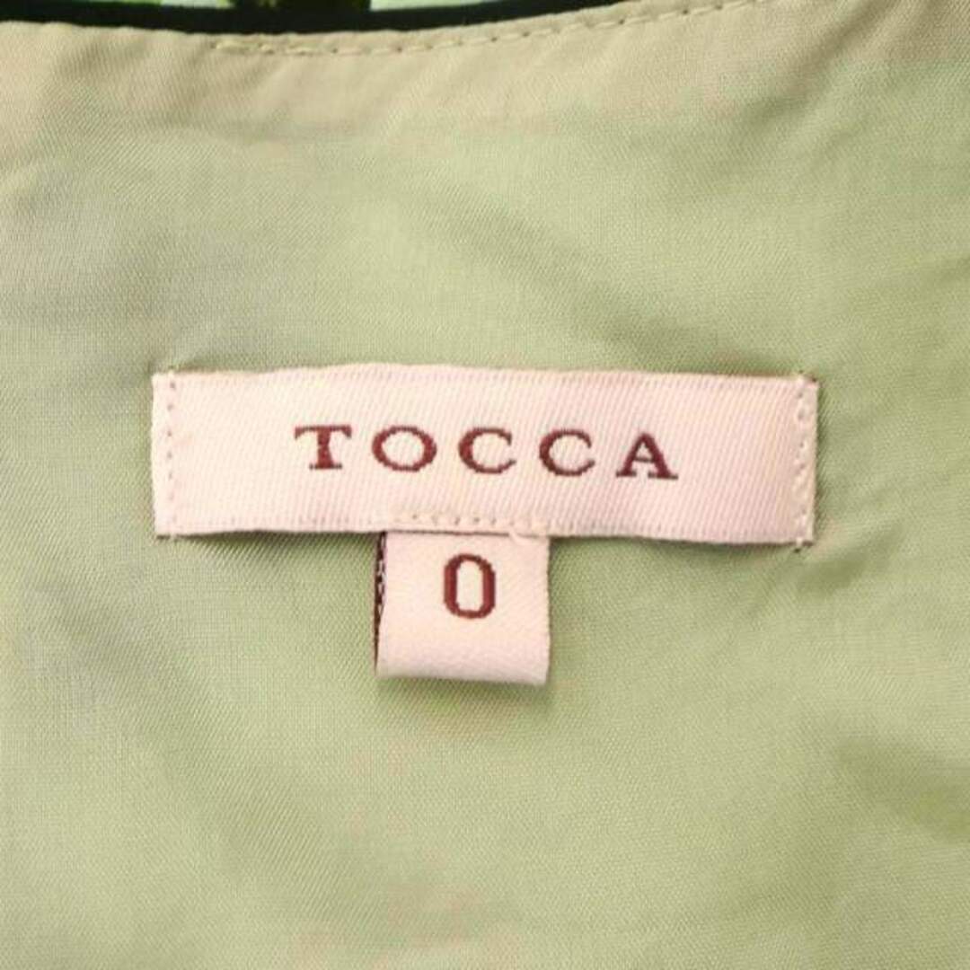 TOCCA(トッカ)のトッカ ワンピース フレンチスリーブ 膝丈 プリーツ 総柄 0 緑 マルチカラー レディースのワンピース(ひざ丈ワンピース)の商品写真