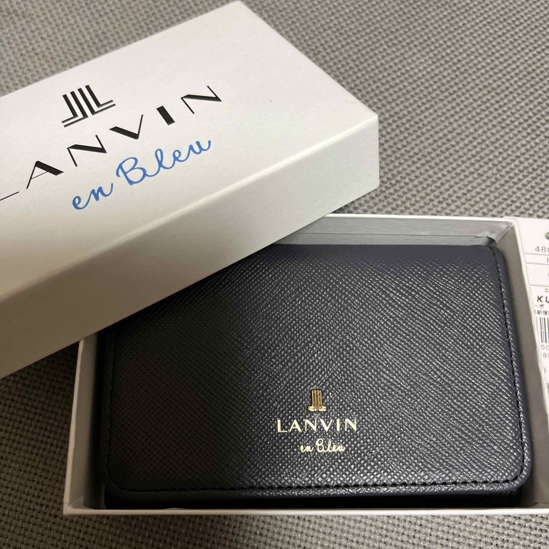 LANVIN en Bleu(ランバンオンブルー)のわん様専用　ランバン　名刺入れ　新品未使用　ランバンオンブルー レディースのファッション小物(名刺入れ/定期入れ)の商品写真