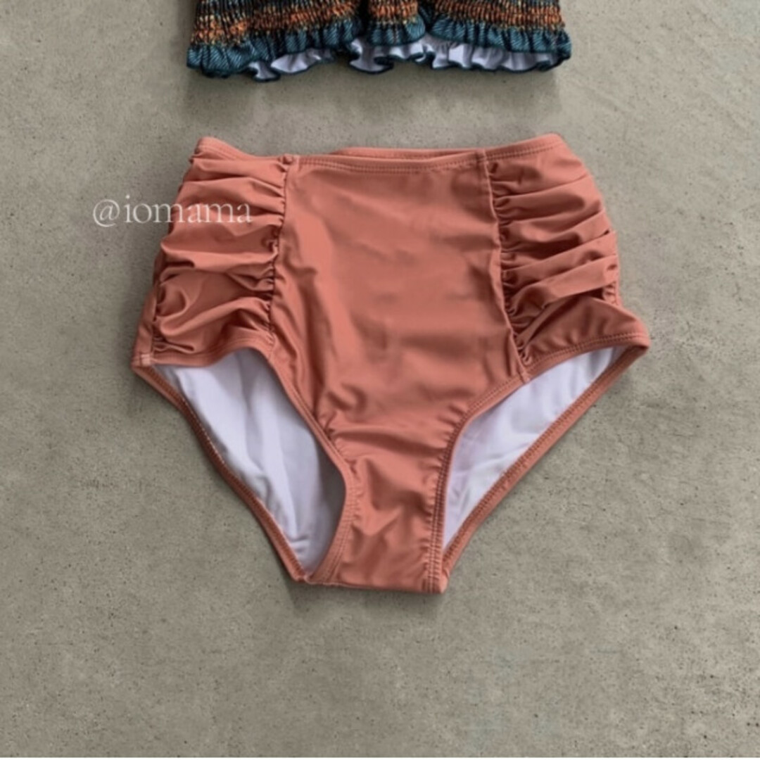 マルチカラー フリル ビキニ M ピンク 着痩せ 水着 綺麗 美品 水着 人気 レディースの水着/浴衣(水着)の商品写真