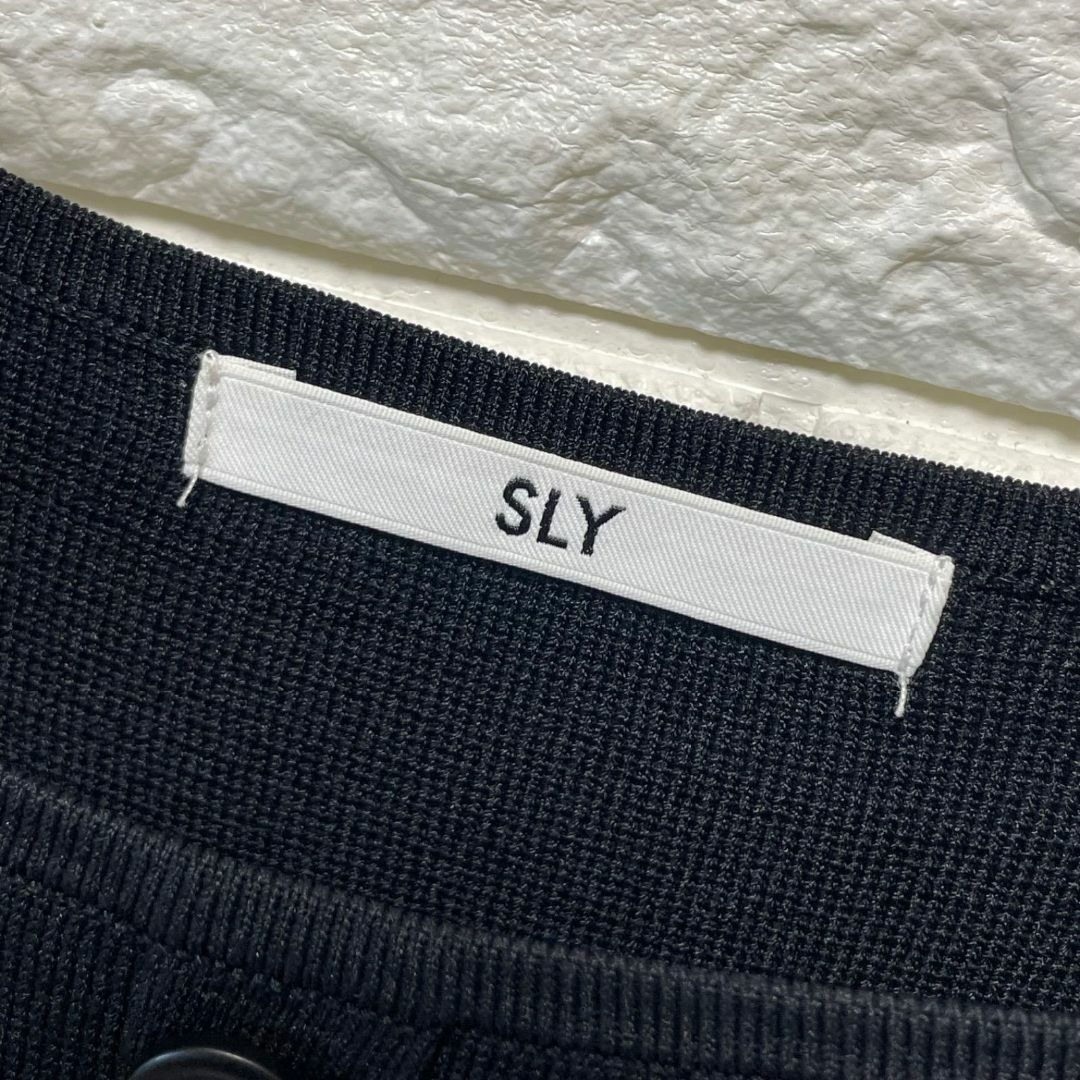 SLY(スライ)の【古着】SLY　フロントボタンミニワンピース　レーヨン混　ミラノリブ レディースのワンピース(ミニワンピース)の商品写真