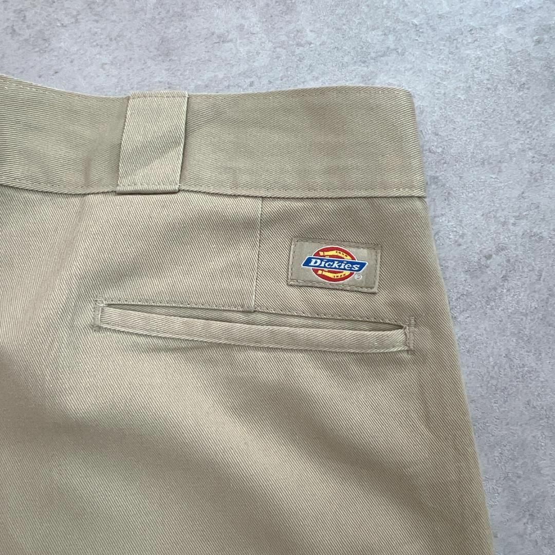 Dickies(ディッキーズ)のDickies　ワークパンツ　古着　ベージュ　W40　オーバーサイズ　ストリート メンズのパンツ(ワークパンツ/カーゴパンツ)の商品写真