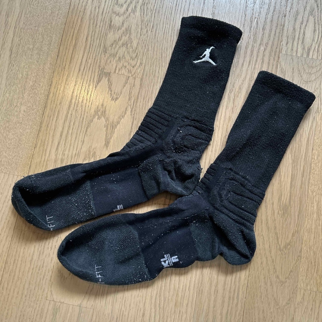 Jordan Brand（NIKE）(ジョーダン)のAIR ジョーダン　ソックス スポーツ/アウトドアのスポーツ/アウトドア その他(バスケットボール)の商品写真