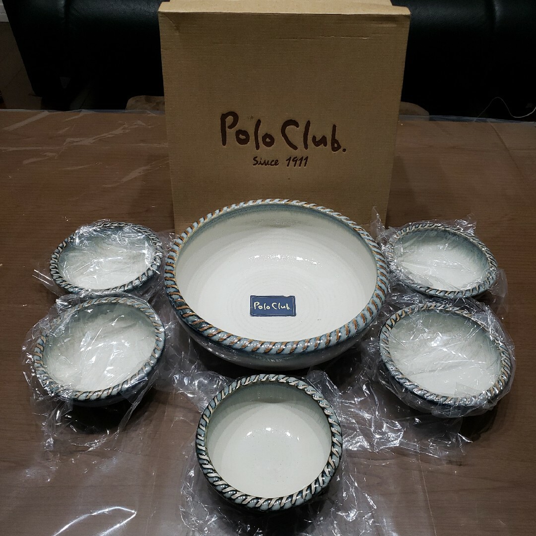 Polo Club(ポロクラブ)の未使用品　polo club サラダセット　大鉢　小鉢 インテリア/住まい/日用品のキッチン/食器(食器)の商品写真