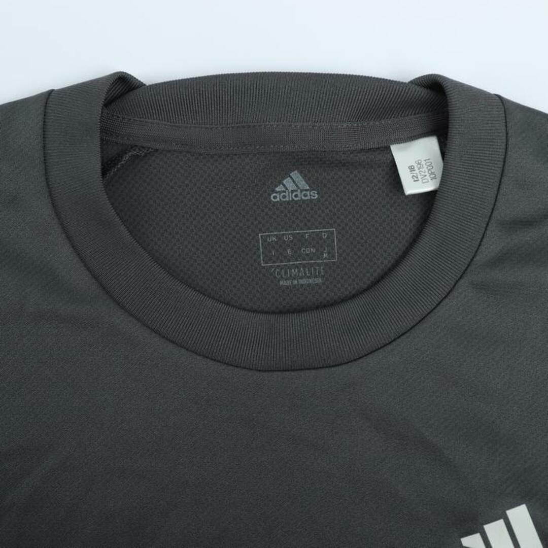 adidas(アディダス)のアディダス 半袖Tシャツ 袖ライン スポーツウエア クライマライト メンズ Mサイズ グレー adidas メンズのトップス(Tシャツ/カットソー(半袖/袖なし))の商品写真