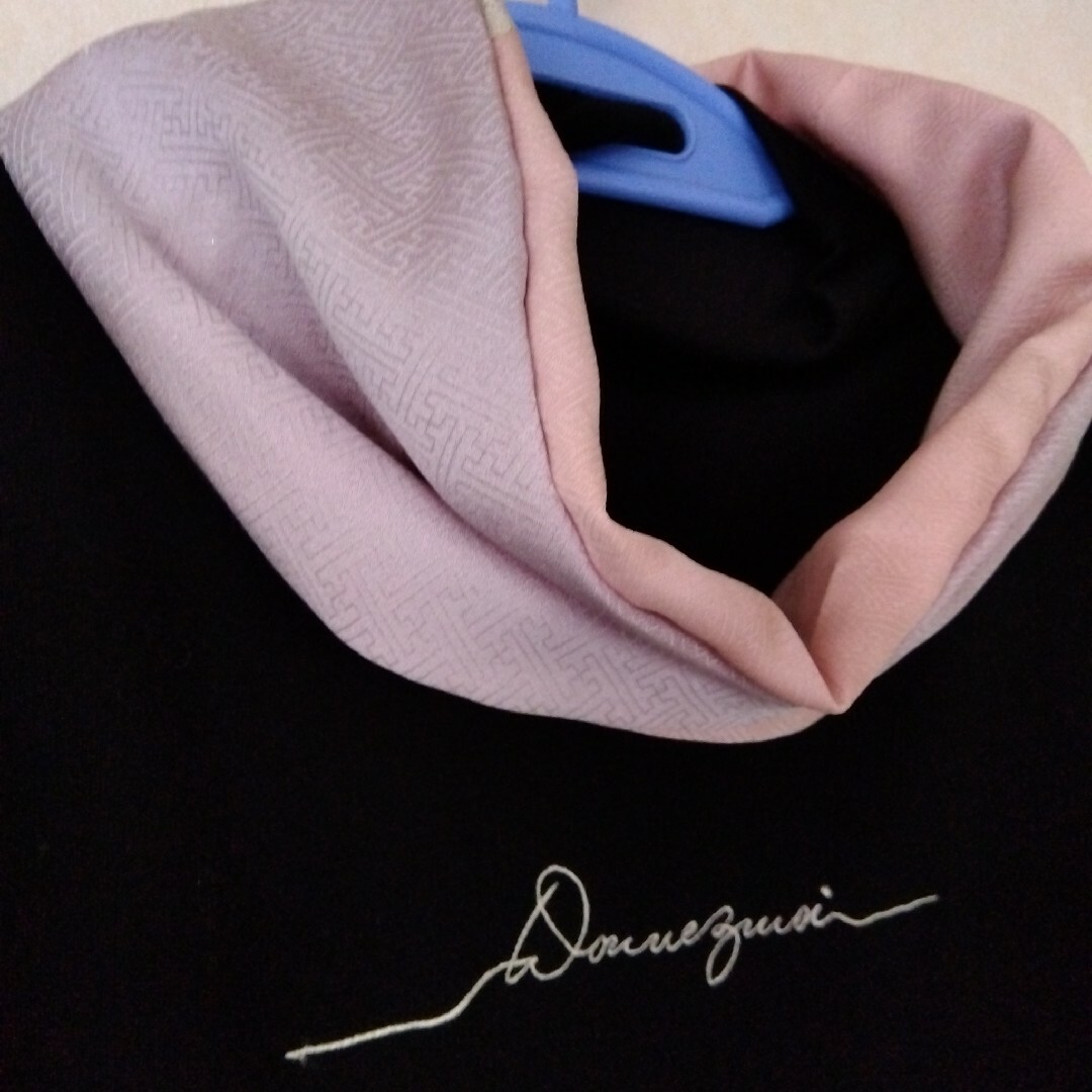 （シルク100％）正絹訪問着のリメイク　ひねりスヌード　紫×ピンク レディースのファッション小物(スヌード)の商品写真