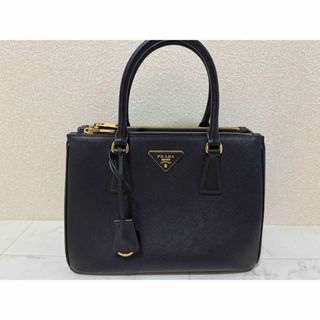 プラダ(PRADA)のプラダ ガレリア サフィアーノレザーミディアムバッグ(ハンドバッグ)